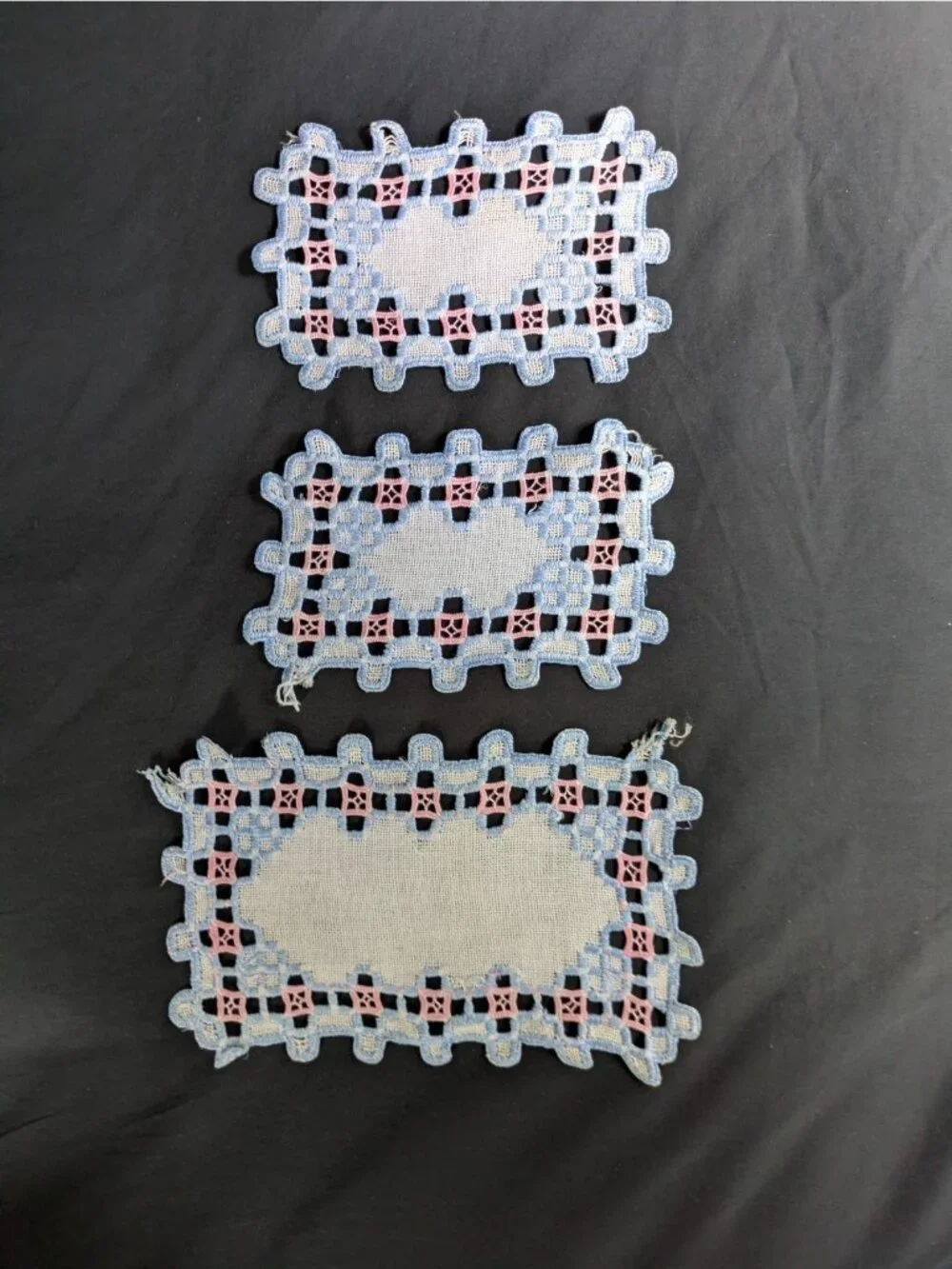 Vtg Handmade Embroidered Doily Set of 3 Rectangle Blue and Pink on White Linen